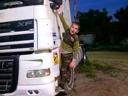 Даф ХФ 2007 в Черноморске (Ильичевске) на Automoto.ua Белый Даф ХФ, объемом двигателя 12.6 л и пробегом 1000 тыс. км за 8500 $, фото 1 на Automoto.ua