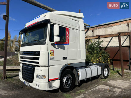 Белый Даф ХФ, объемом двигателя 12.9 л и пробегом 1000 тыс. км за 11800 $, фото 1 на Automoto.ua