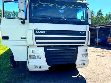 Белый Даф ХФ, объемом двигателя 12.9 л и пробегом 876 тыс. км за 32000 $, фото 1 на Automoto.ua