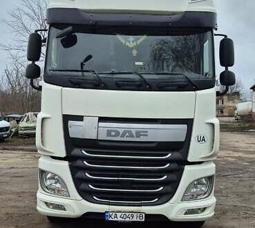 Белый Даф ХФ, объемом двигателя 12.9 л и пробегом 1 тыс. км за 17000 $, фото 1 на Automoto.ua