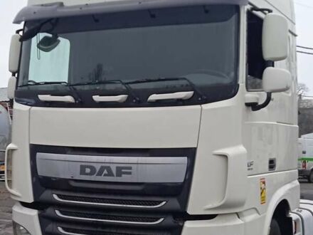 Белый Даф ХФ, объемом двигателя 12.9 л и пробегом 901 тыс. км за 13500 $, фото 1 на Automoto.ua