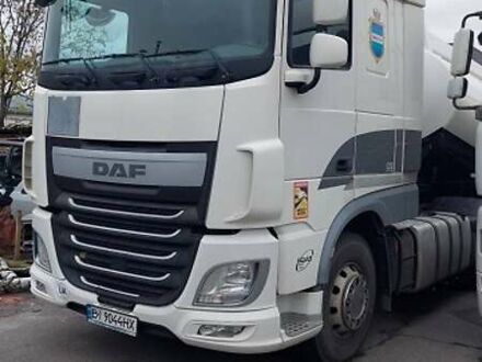 Белый Даф ХФ, объемом двигателя 10.84 л и пробегом 694 тыс. км за 17106 $, фото 1 на Automoto.ua