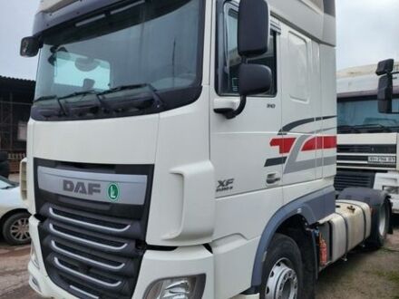 Белый Даф ХФ, объемом двигателя 12.9 л и пробегом 875 тыс. км за 22000 $, фото 1 на Automoto.ua