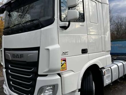 Белый Даф ХФ, объемом двигателя 12.9 л и пробегом 570 тыс. км за 25300 $, фото 1 на Automoto.ua