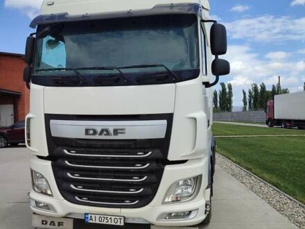 Белый Даф ХФ, объемом двигателя 12.9 л и пробегом 508 тыс. км за 25000 $, фото 1 на Automoto.ua