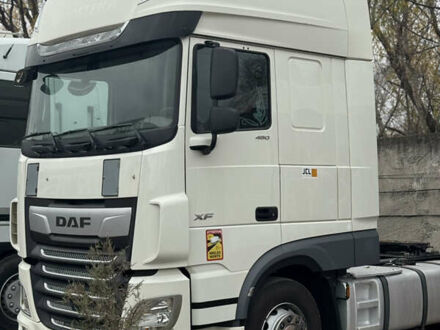 Белый Даф ХФ, объемом двигателя 12.9 л и пробегом 560 тыс. км за 32000 $, фото 1 на Automoto.ua