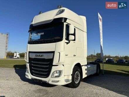 Белый Даф ХФ, объемом двигателя 12.9 л и пробегом 645 тыс. км за 41193 $, фото 1 на Automoto.ua