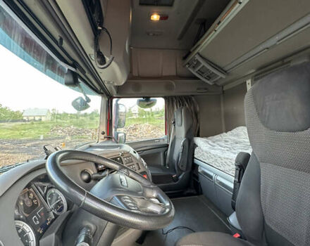Красный Даф ХФ, объемом двигателя 12.9 л и пробегом 816 тыс. км за 23000 $, фото 10 на Automoto.ua