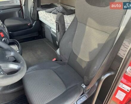 Красный Даф ХФ, объемом двигателя 12.9 л и пробегом 670 тыс. км за 23900 $, фото 16 на Automoto.ua