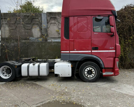 Красный Даф ХФ, объемом двигателя 10 л и пробегом 413 тыс. км за 25694 $, фото 2 на Automoto.ua