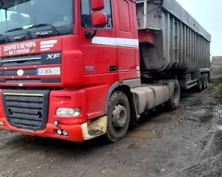 Красный Даф ХФ, объемом двигателя 12 л и пробегом 1000 тыс. км за 22000 $, фото 1 на Automoto.ua