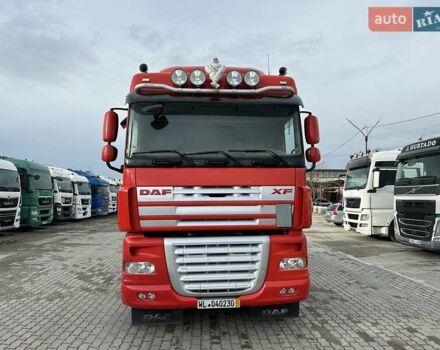 Красный Даф ХФ, объемом двигателя 12.9 л и пробегом 802 тыс. км за 16900 $, фото 1 на Automoto.ua