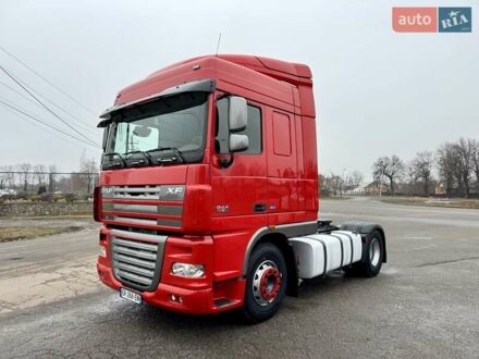 Даф ХФ 2013 в Виннице на Automoto.ua Красный Даф ХФ, объемом двигателя 12.9 л и пробегом 741 тыс. км за 21800 $, фото 1 на Automoto.ua