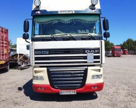 Даф ХФ, объемом двигателя 12.6 л и пробегом 1 тыс. км за 8000 $, фото 3 на Automoto.ua