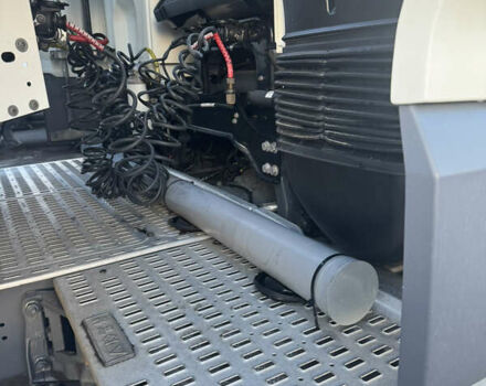 Даф ХФ, объемом двигателя 0 л и пробегом 900 тыс. км за 24999 $, фото 4 на Automoto.ua