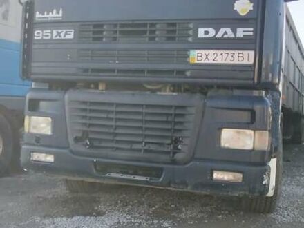 Даф XF 2001 у Каменце-Подольском на Automoto.ua Даф XF, об'ємом двигуна 13 л та пробігом 8 тис. км за 8999 $, фото 1 на Automoto.ua