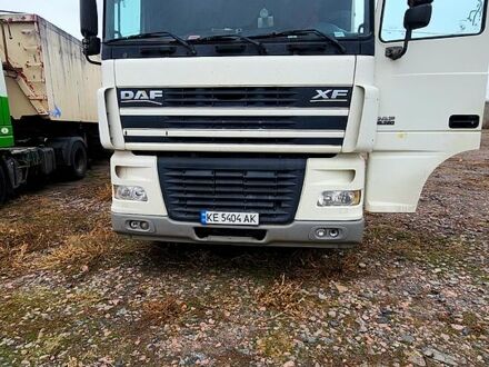 Даф XF 2003 у Верхнеднепровске на Automoto.ua Даф XF, об'ємом двигуна 12.6 л та пробігом 690 тис. км за 9000 $, фото 1 на Automoto.ua