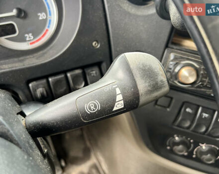 Желтый Даф ХФ, объемом двигателя 12.9 л и пробегом 100 тыс. км за 14000 $, фото 5 на Automoto.ua