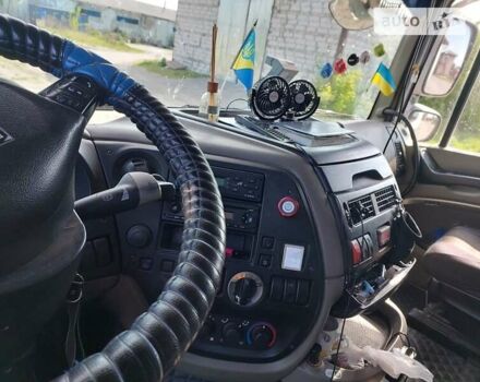 Серый Даф ХФ, объемом двигателя 0 л и пробегом 994 тыс. км за 29000 $, фото 1 на Automoto.ua