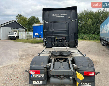 Серый Даф ХФ, объемом двигателя 12.9 л и пробегом 780 тыс. км за 15000 $, фото 3 на Automoto.ua