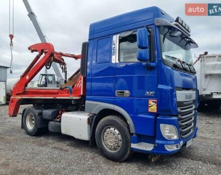 Синий Даф ХФ, объемом двигателя 12.9 л и пробегом 650 тыс. км за 40801 $, фото 5 на Automoto.ua