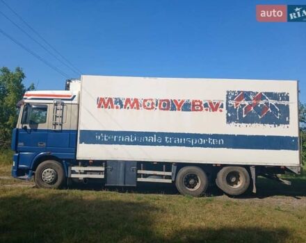 Синий Даф ХФ, объемом двигателя 13 л и пробегом 620 тыс. км за 17500 $, фото 2 на Automoto.ua