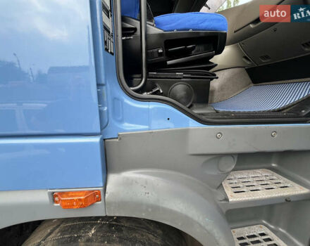Синий Даф ХФ, объемом двигателя 0 л и пробегом 970 тыс. км за 13500 $, фото 5 на Automoto.ua