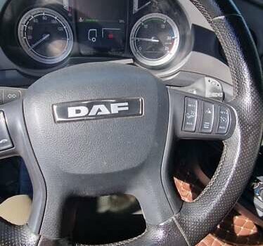Синій Даф XF, об'ємом двигуна 12.9 л та пробігом 747 тис. км за 28600 $, фото 21 на Automoto.ua