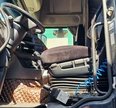 Синій Даф XF, об'ємом двигуна 12.9 л та пробігом 747 тис. км за 28600 $, фото 14 на Automoto.ua