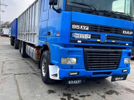 Даф XF 1999 у Одесі на Automoto.ua Синій Даф XF, об'ємом двигуна 12 л та пробігом 0 тис. км за 10000 $, фото 1 на Automoto.ua