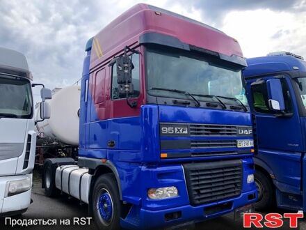 Синій Даф XF, об'ємом двигуна 12.9 л та пробігом 900 тис. км за 8000 $, фото 1 на Automoto.ua