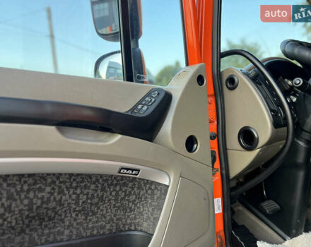Помаранчевий Даф XF, об'ємом двигуна 12.9 л та пробігом 1 тис. км за 13700 $, фото 18 на Automoto.ua
