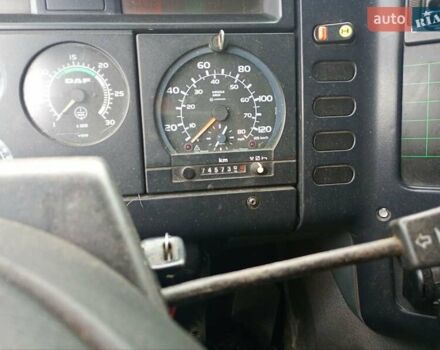 Красный Даф CF 75, объемом двигателя 9.2 л и пробегом 745 тыс. км за 7700 $, фото 5 на Automoto.ua