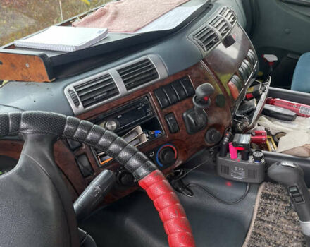 Даф CF 75 2005 в Трускавце на Automoto.ua Даф CF 75, объемом двигателя 9.2 л и пробегом 150 тыс. км за 17500 $, фото 3 на Automoto.ua