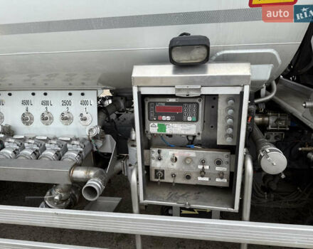 Даф CF 85 2012 у Полтаві на Automoto.ua Білий Даф CF 85, об'ємом двигуна 12 л та пробігом 339 тис. км за 74900 $, фото 9 на Automoto.ua