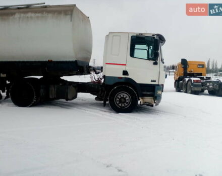 Даф CF 85 2006 в Днепре (Днепропетровске) на Automoto.ua Белый Даф CF 85, объемом двигателя 12.58 л и пробегом 150 тыс. км за 10900 $, фото 2 на Automoto.ua