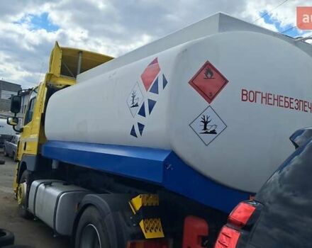 Желтый Даф CF 85, объемом двигателя 12.91 л и пробегом 800 тыс. км за 35000 $, фото 2 на Automoto.ua