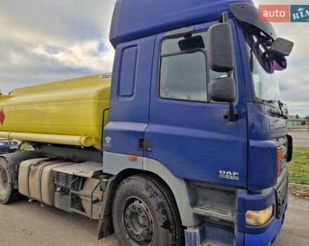 Желтый Даф CF 85, объемом двигателя 12.9 л и пробегом 999 тыс. км за 20900 $, фото 2 на Automoto.ua