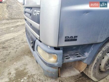 Даф CF 85 2003 у Чернівцях на Automoto.ua Сірий Даф CF 85, об'ємом двигуна 9.2 л та пробігом 500 тис. км за 15500 $, фото 1 на Automoto.ua