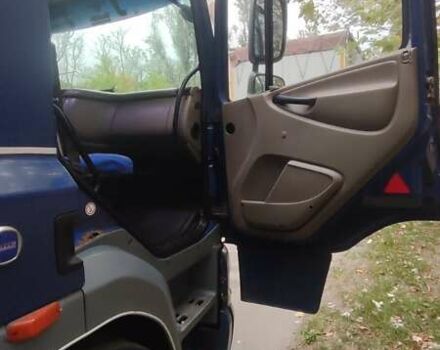 Синий Даф CF 85, объемом двигателя 12.9 л и пробегом 990 тыс. км за 12000 $, фото 1 на Automoto.ua
