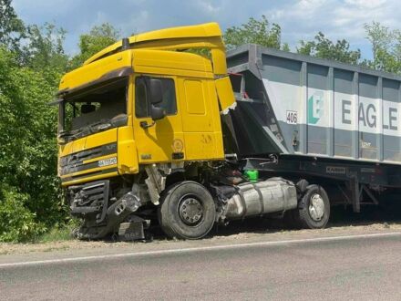 Даф Другая 2008 у Києві на Automoto.ua Даф Другая, об'ємом двигуна 12.9 л та пробігом 0 тис. км за 5500 $, фото 1 на Automoto.ua