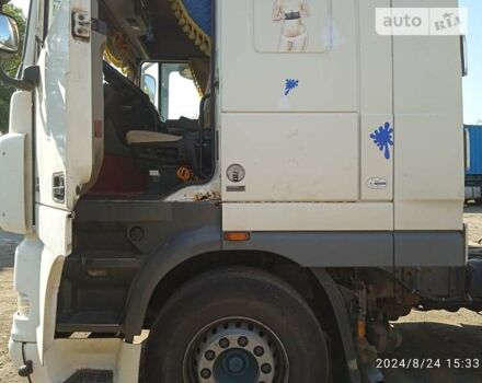 Білий Даф XF 105, об'ємом двигуна 12.9 л та пробігом 165 тис. км за 15000 $, фото 3 на Automoto.ua