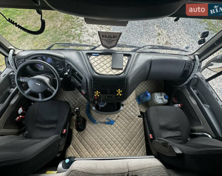Белый Даф XF 105, объемом двигателя 12.9 л и пробегом 9 тыс. км за 19000 $, фото 3 на Automoto.ua