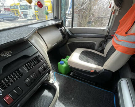 Даф XF 105 2009 у Києві на Automoto.ua Білий Даф XF 105, об'ємом двигуна 0 л та пробігом 1 тис. км за 31000 $, фото 15 на Automoto.ua