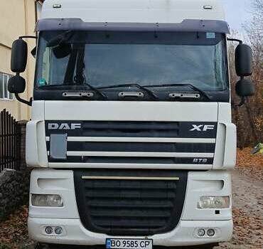 Белый Даф XF 105, объемом двигателя 12.9 л и пробегом 839 тыс. км за 18000 $, фото 2 на Automoto.ua