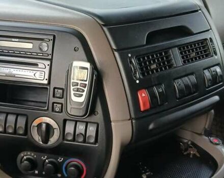 Белый Даф XF 105, объемом двигателя 12.9 л и пробегом 839 тыс. км за 18000 $, фото 6 на Automoto.ua