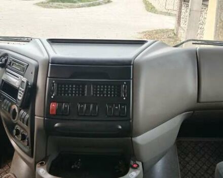 Белый Даф XF 105, объемом двигателя 12.9 л и пробегом 839 тыс. км за 18000 $, фото 4 на Automoto.ua