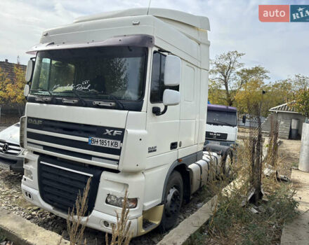 Білий Даф XF 105, об'ємом двигуна 12.9 л та пробігом 1000 тис. км за 9000 $, фото 3 на Automoto.ua