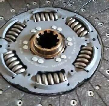 Білий Даф XF 105, об'ємом двигуна 12.9 л та пробігом 1 тис. км за 10000 $, фото 13 на Automoto.ua