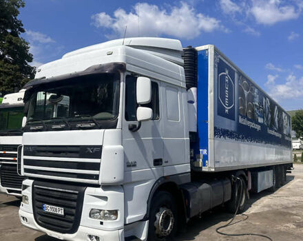 Белый Даф XF 105, объемом двигателя 12.9 л и пробегом 300 тыс. км за 15500 $, фото 1 на Automoto.ua